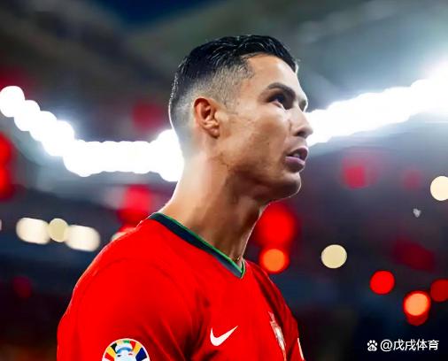 竞技宝电竞-转折点！葡萄牙体育主帅复盘，亚冠关键战攻防权衡，细节曝光，数据层面出现新趋势的简单介绍