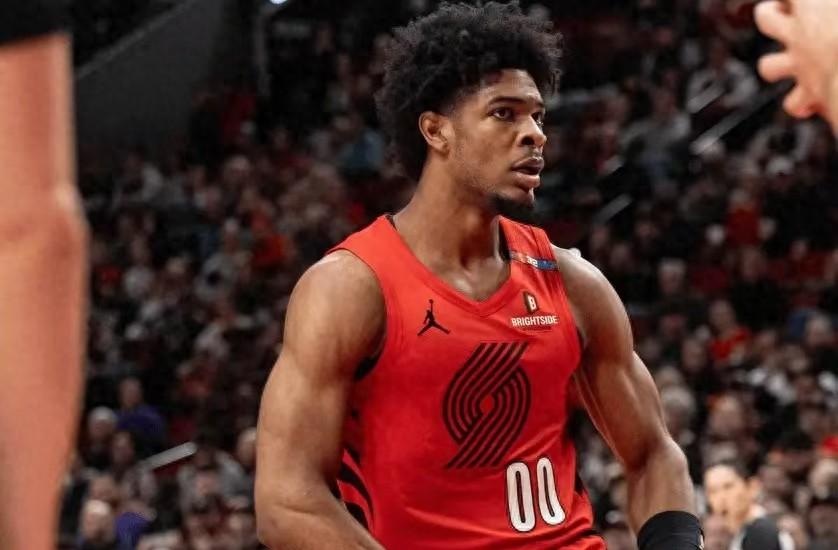 竞技宝电竞-UFC友谊赛焦点战：庐州雄狮队强势横扫齐鲁雷豹队，新星闪耀。目标直指冠军的简单介绍