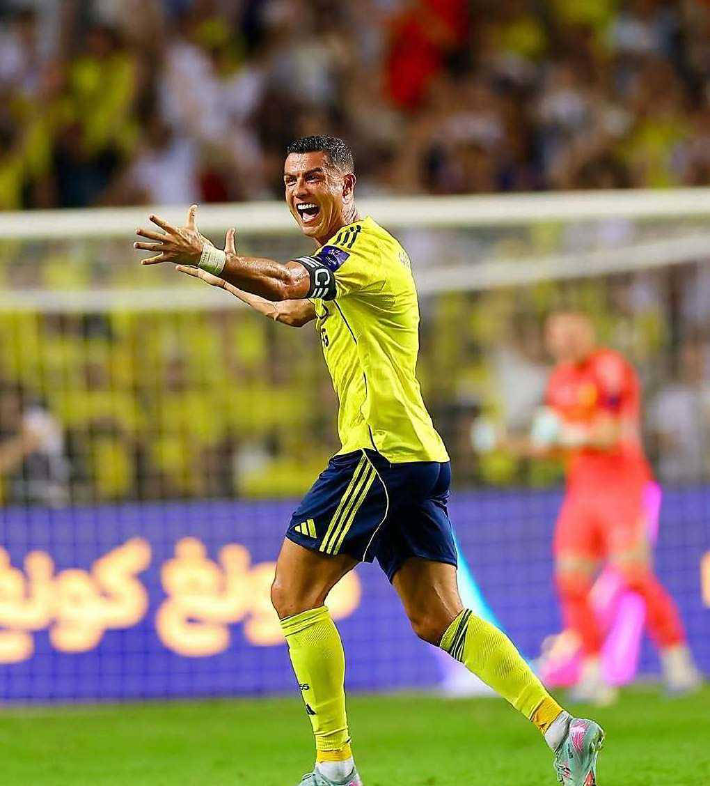 竞技宝电竞-C罗迎来十五赛季高光表现，中国队球迷沸腾！的简单介绍